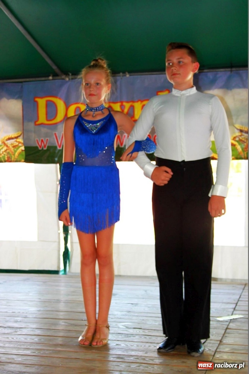 Zdjęcie w galerii na portalu naszraciborz.pl: Śpiewy, tańce i śląska Królewna Śnieżka na wojnowickich dożynkach [FOTO]  wiadomości z regionu