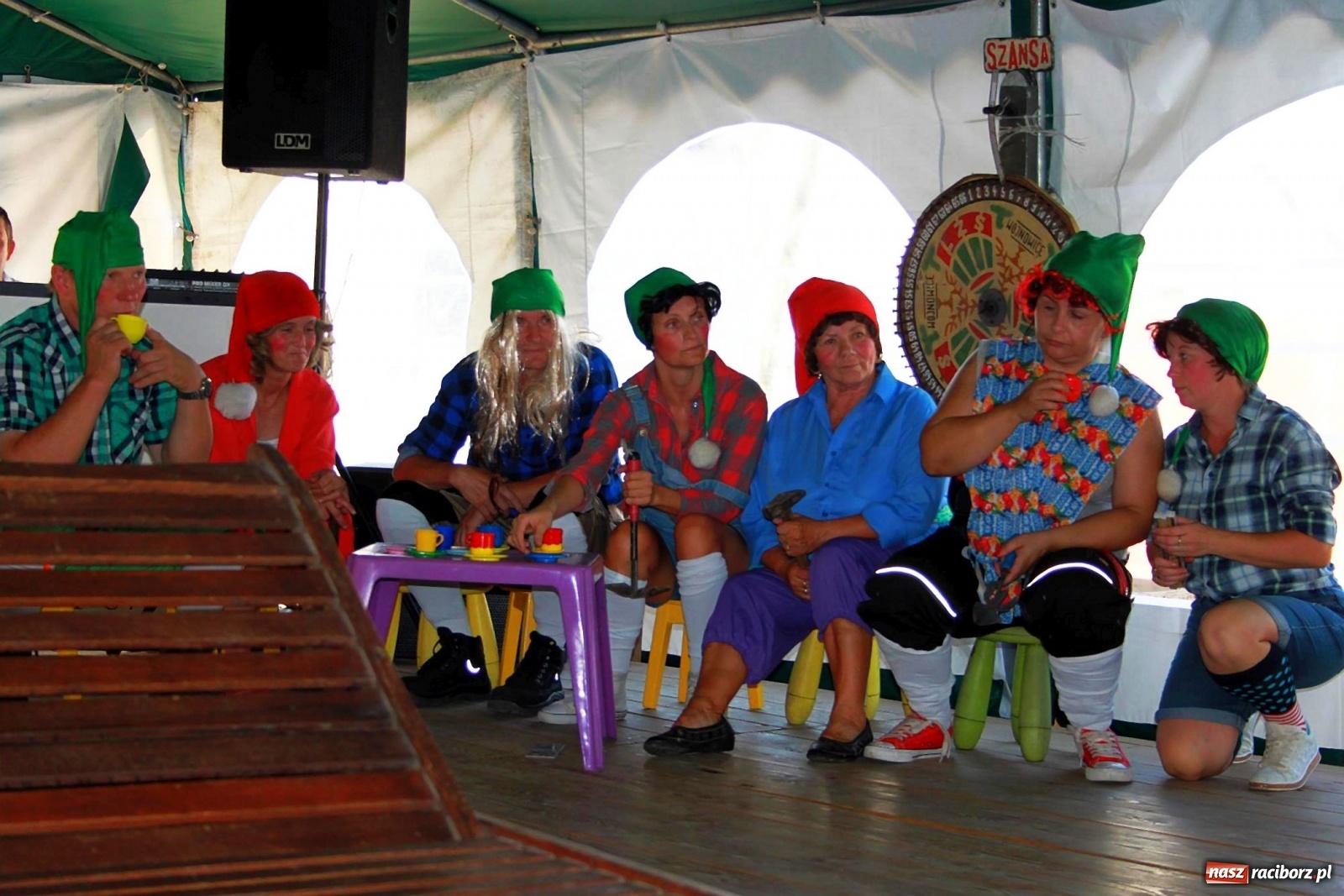 Zdjęcie w galerii na portalu naszraciborz.pl: Śpiewy, tańce i śląska Królewna Śnieżka na wojnowickich dożynkach [FOTO]  wiadomości z regionu