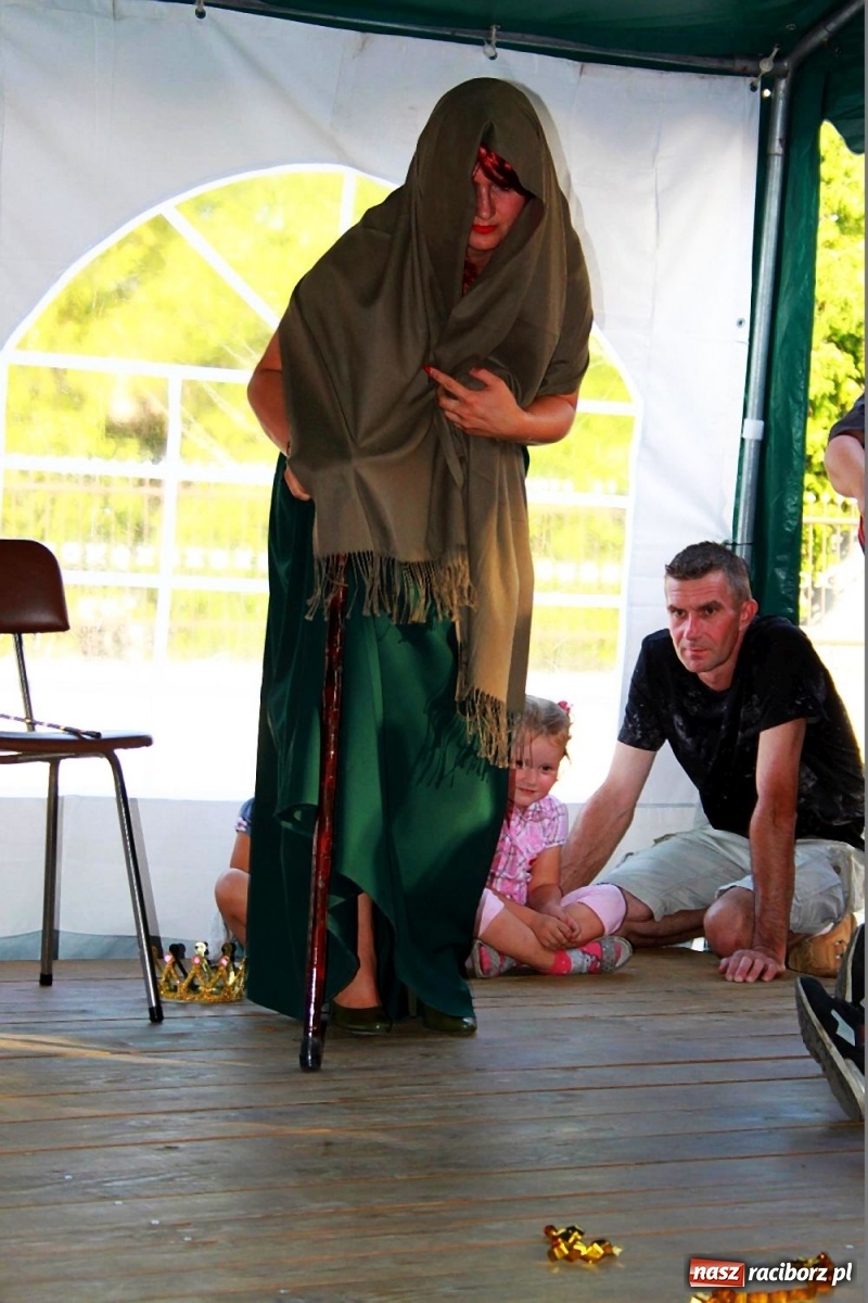 Zdjęcie w galerii na portalu naszraciborz.pl: Śpiewy, tańce i śląska Królewna Śnieżka na wojnowickich dożynkach [FOTO]  wiadomości z regionu