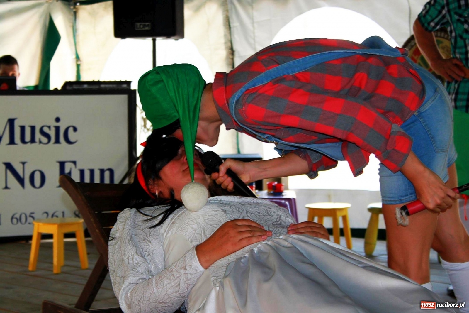 Zdjęcie w galerii na portalu naszraciborz.pl: Śpiewy, tańce i śląska Królewna Śnieżka na wojnowickich dożynkach [FOTO]  wiadomości z regionu