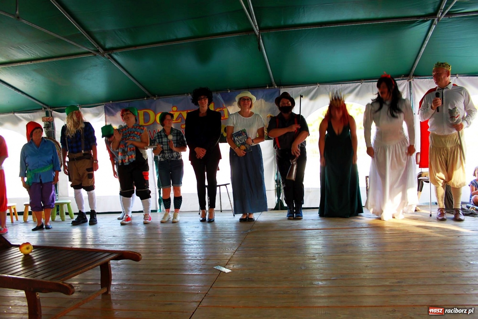 Zdjęcie w galerii na portalu naszraciborz.pl: Śpiewy, tańce i śląska Królewna Śnieżka na wojnowickich dożynkach [FOTO]  wiadomości z regionu