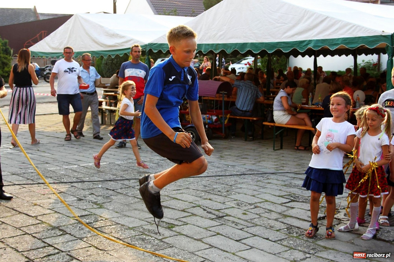 Zdjęcie w galerii na portalu naszraciborz.pl: Śpiewy, tańce i śląska Królewna Śnieżka na wojnowickich dożynkach [FOTO]  wiadomości z regionu