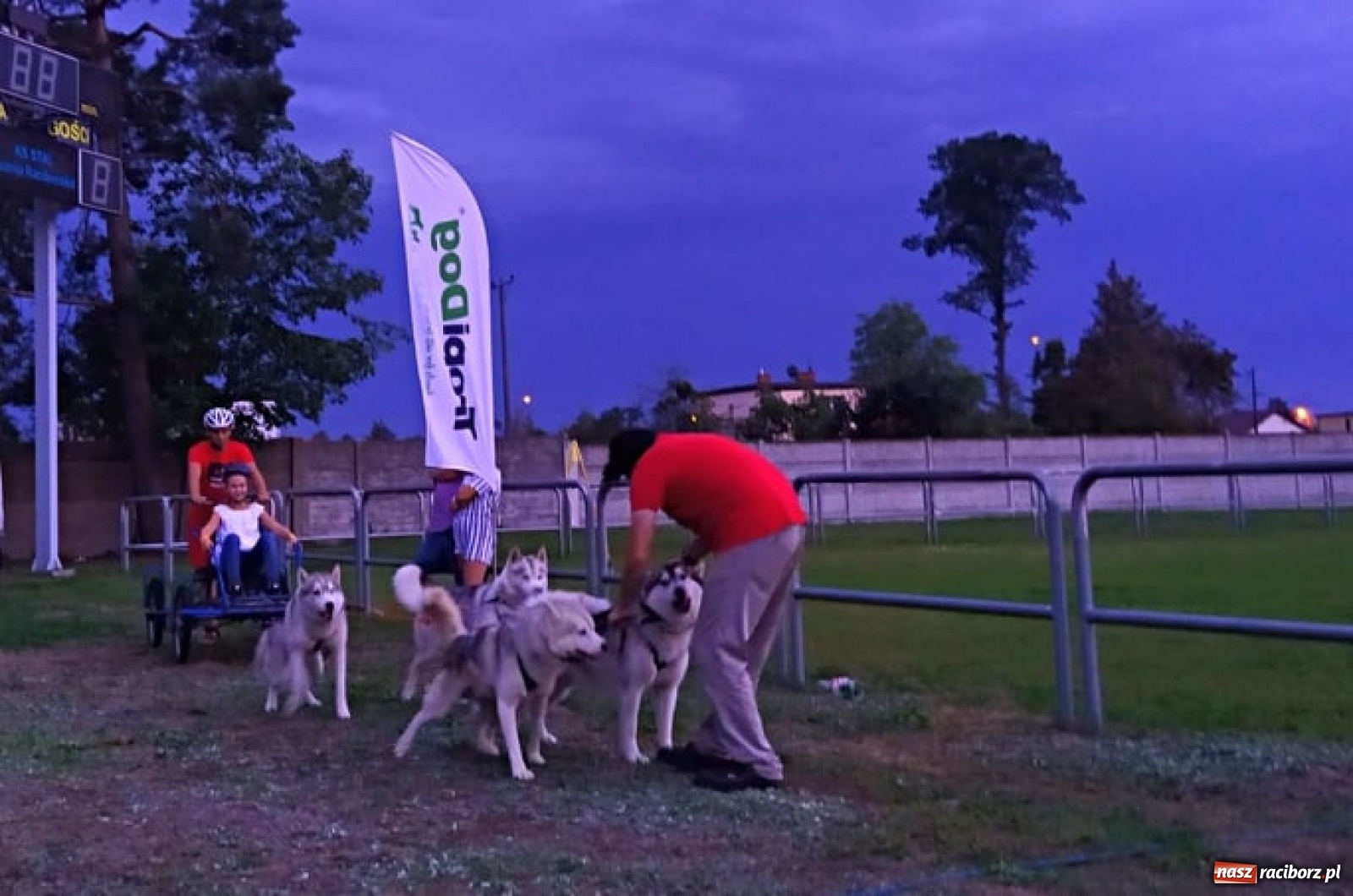 Zdjęcie w galerii na portalu naszraciborz.pl: Wilczy Pakt na Dniach Kuźni Raciborskiej [FOTO]  wiadomości z regionu