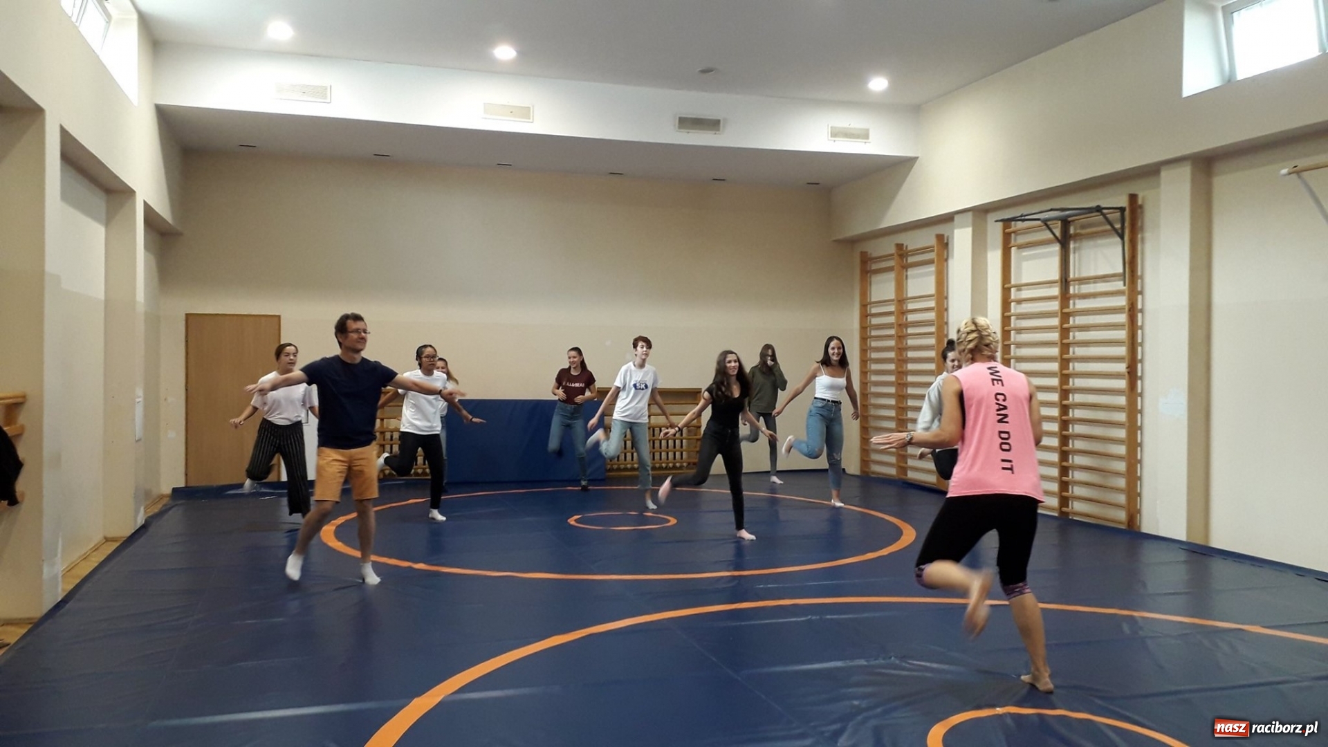 Zdjęcie w galerii na portalu naszraciborz.pl: Węgierska młodzież z wizytą w Raciborzu [FOTO] wiadomości z regionu