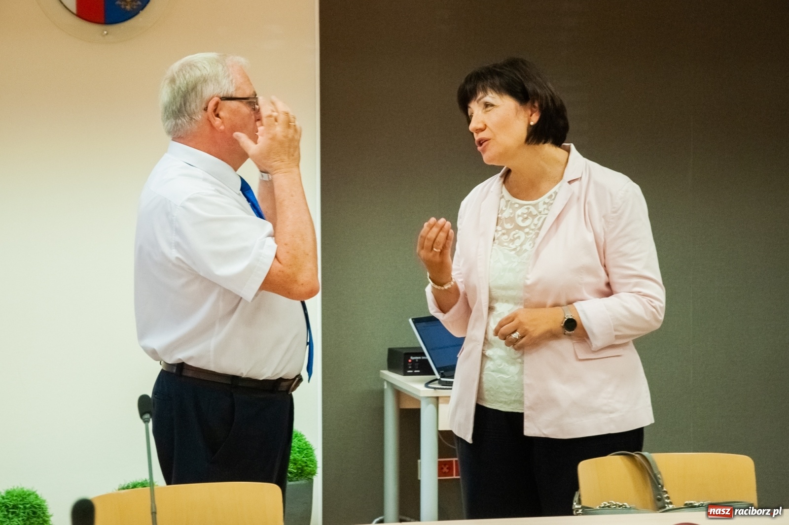 Zdjęcie w galerii na portalu naszraciborz.pl: Wina i chwała, fakty i wiedza. Posłanka Lenartowicz o partyjnej polityce PiS  wiadomości z regionu