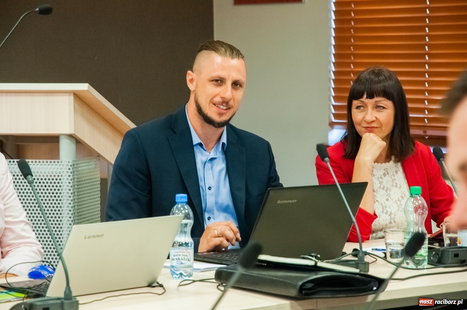 Zdjęcie w galerii na portalu naszraciborz.pl: Wina i chwała, fakty i wiedza. Posłanka Lenartowicz o partyjnej polityce PiS  wiadomości z regionu