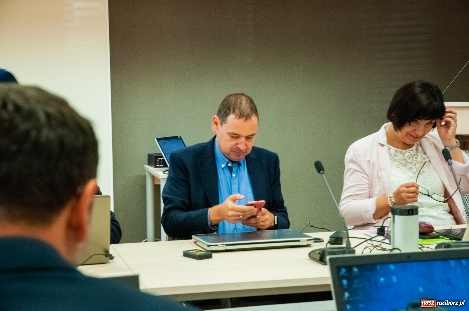 Zdjęcie w galerii na portalu naszraciborz.pl: Wina i chwała, fakty i wiedza. Posłanka Lenartowicz o partyjnej polityce PiS  wiadomości z regionu