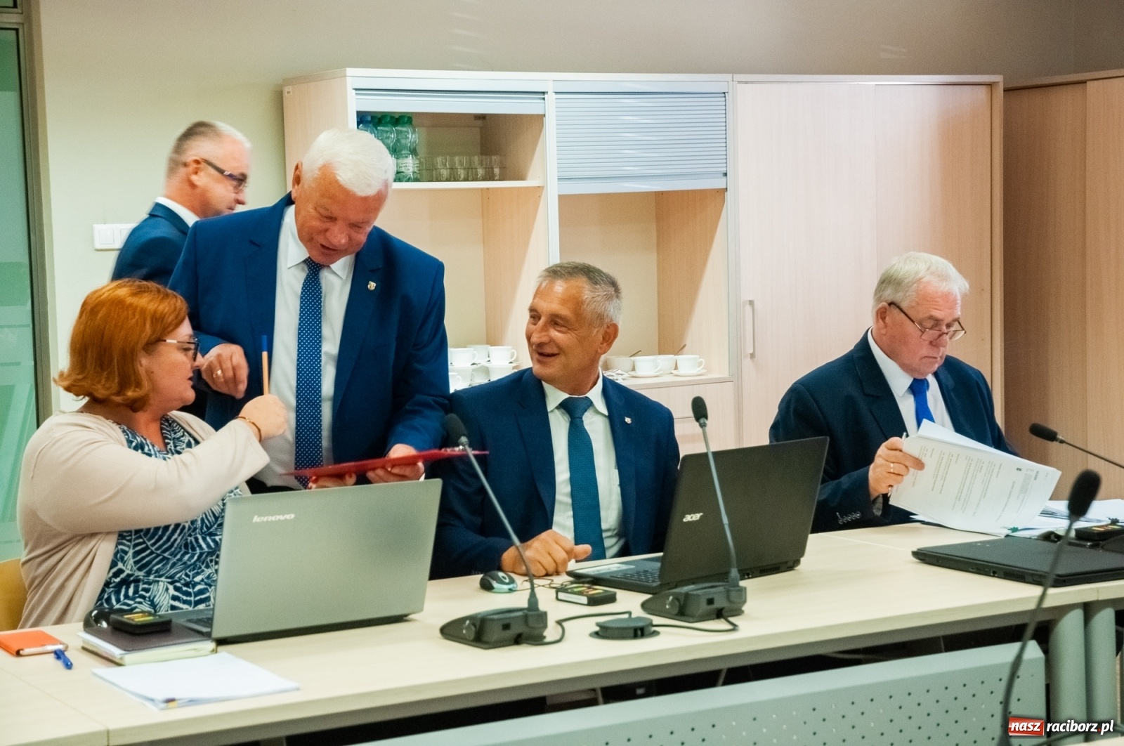 Zdjęcie w galerii na portalu naszraciborz.pl: Wina i chwała, fakty i wiedza. Posłanka Lenartowicz o partyjnej polityce PiS  wiadomości z regionu