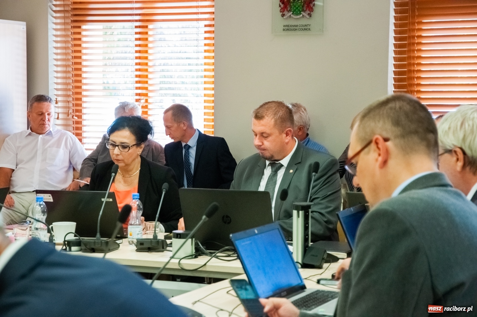 Zdjęcie w galerii na portalu naszraciborz.pl: Wina i chwała, fakty i wiedza. Posłanka Lenartowicz o partyjnej polityce PiS  wiadomości z regionu