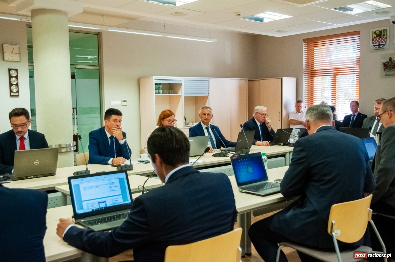 Zdjęcie w galerii na portalu naszraciborz.pl: Wina i chwała, fakty i wiedza. Posłanka Lenartowicz o partyjnej polityce PiS  wiadomości z regionu