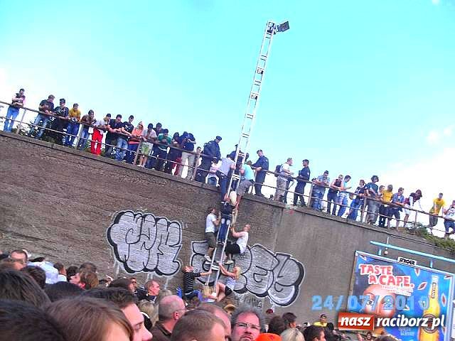 Zdjęcie w galerii na portalu naszraciborz.pl: Wojnowiczanin na Love Parade wiadomości z regionu