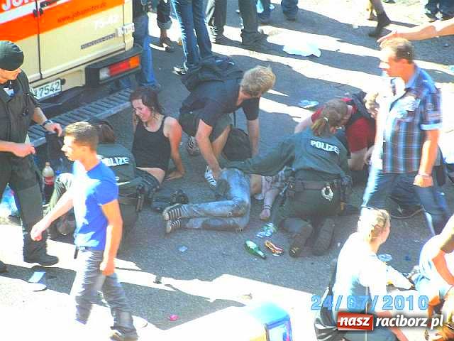 Zdjęcie w galerii na portalu naszraciborz.pl: Wojnowiczanin na Love Parade wiadomości z regionu