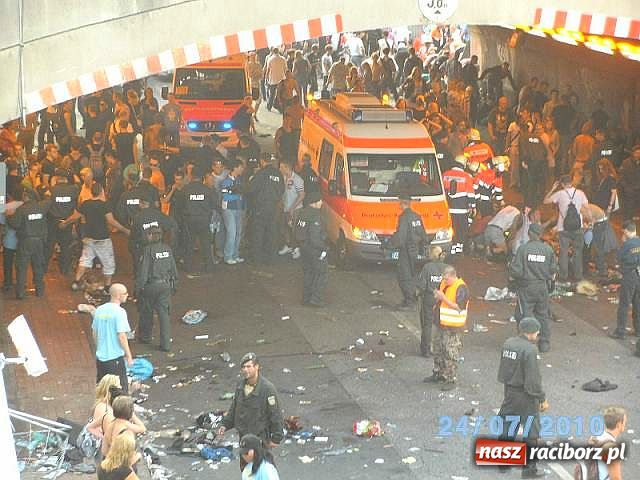 Zdjęcie w galerii na portalu naszraciborz.pl: Wojnowiczanin na Love Parade wiadomości z regionu