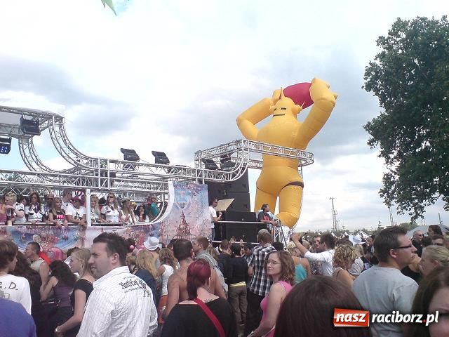 Zdjęcie w galerii na portalu naszraciborz.pl: Wojnowiczanin na Love Parade wiadomości z regionu