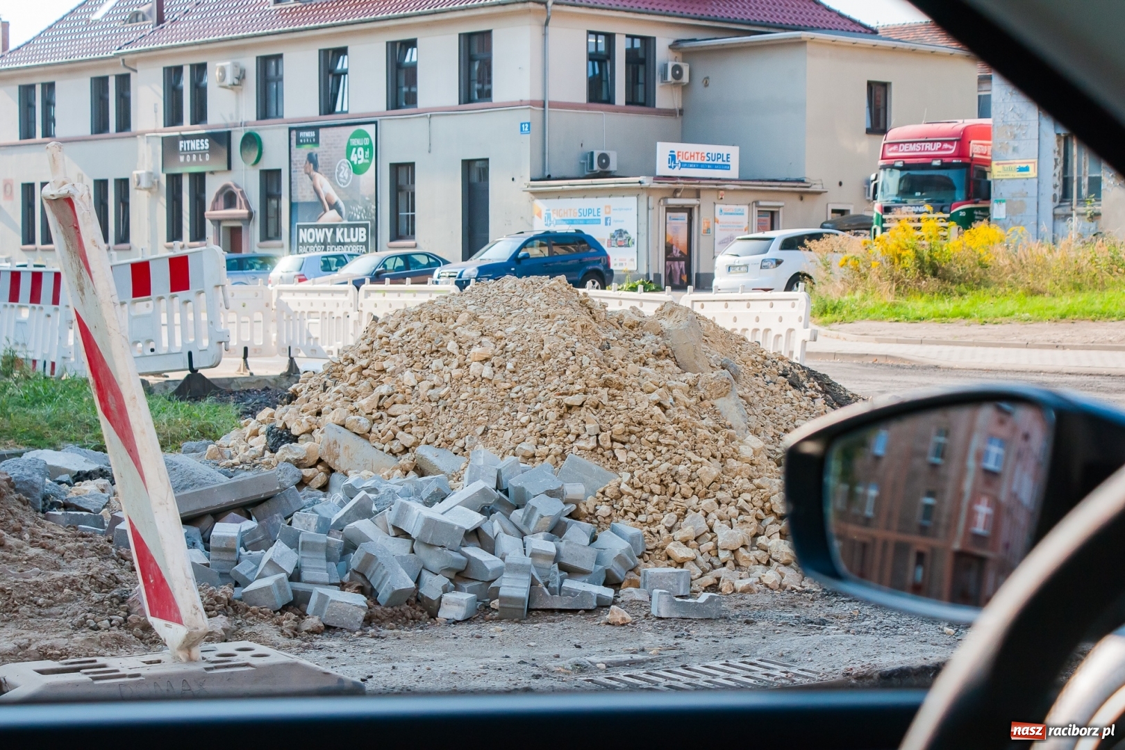 Zdjęcie w galerii na portalu naszraciborz.pl: Remont Łąkowej i Kościuszki. Czy wykonawca zdąży w terminie? wiadomości z regionu