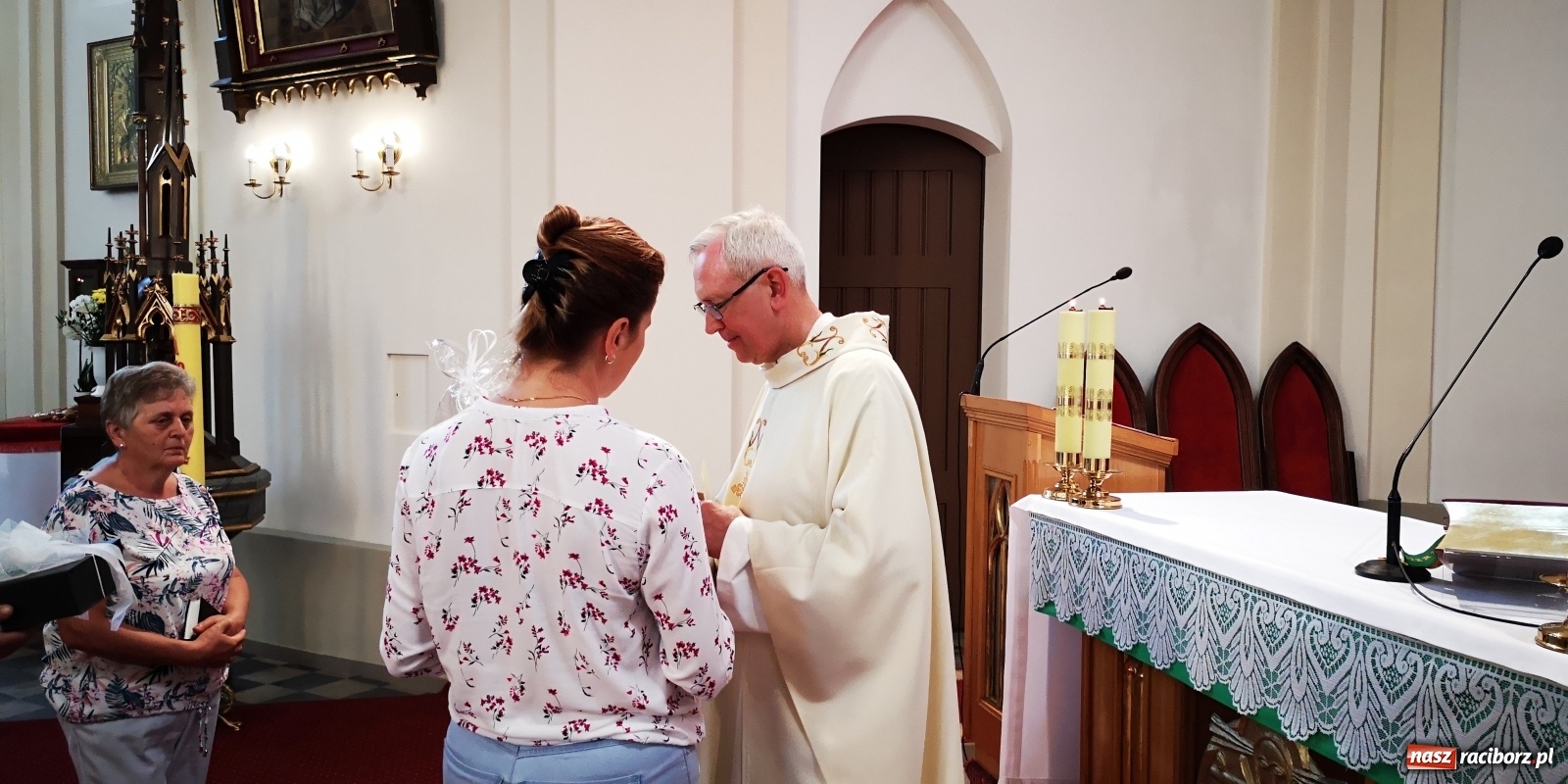 Zdjęcie w galerii na portalu naszraciborz.pl: Pożegnania i powitania. Wchodzą w życie zmiany personalne w parafiach  wiadomości z regionu