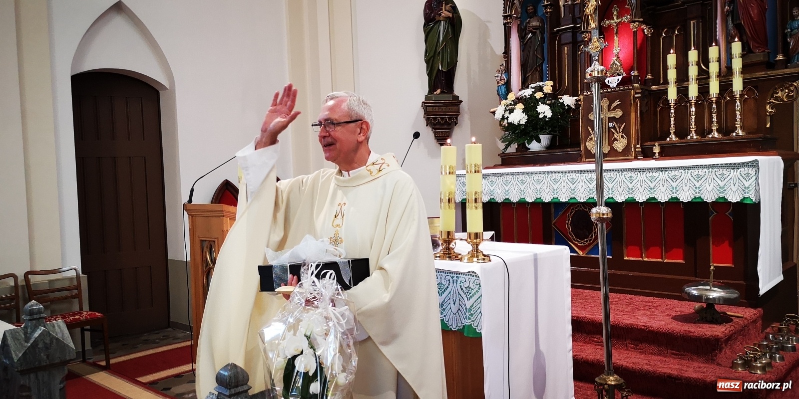 Zdjęcie w galerii na portalu naszraciborz.pl: Pożegnania i powitania. Wchodzą w życie zmiany personalne w parafiach  wiadomości z regionu