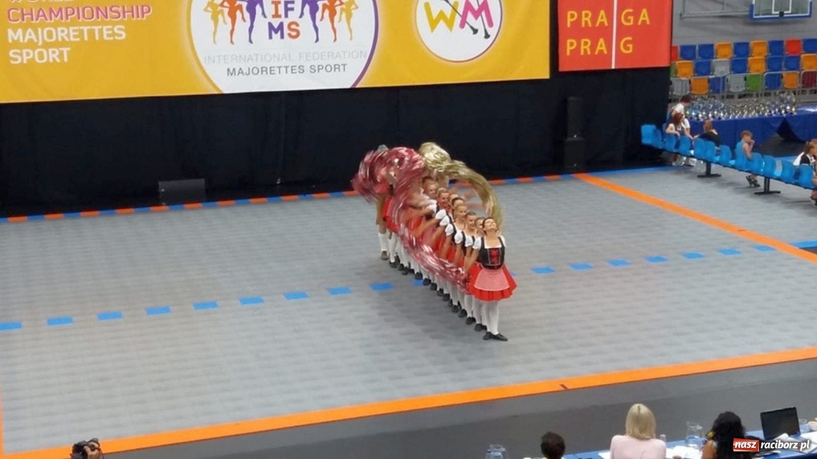 Zdjęcie w galerii na portalu naszraciborz.pl: Tworkowski Maxi Uśmiech Mistrzem Świata  wiadomości z regionu