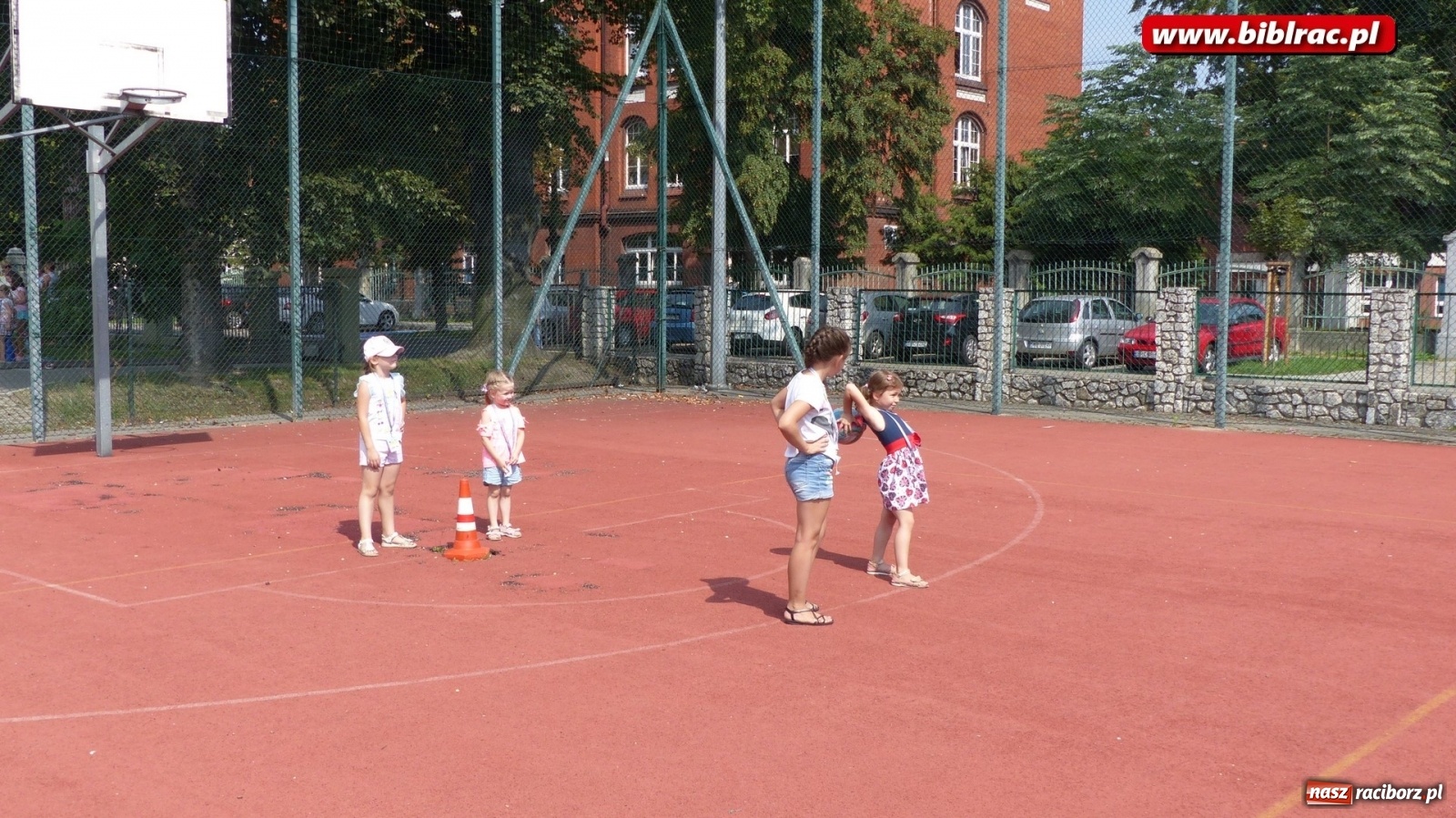 Zdjęcie w galerii na portalu naszraciborz.pl: Zażyjmy sobie piegów! Akademia Pana Kleksa w bibliotece [FOTO] wiadomości z regionu