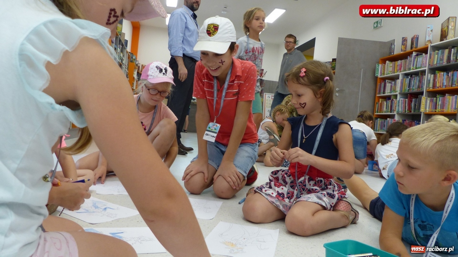 Zdjęcie w galerii na portalu naszraciborz.pl: Zażyjmy sobie piegów! Akademia Pana Kleksa w bibliotece [FOTO] wiadomości z regionu