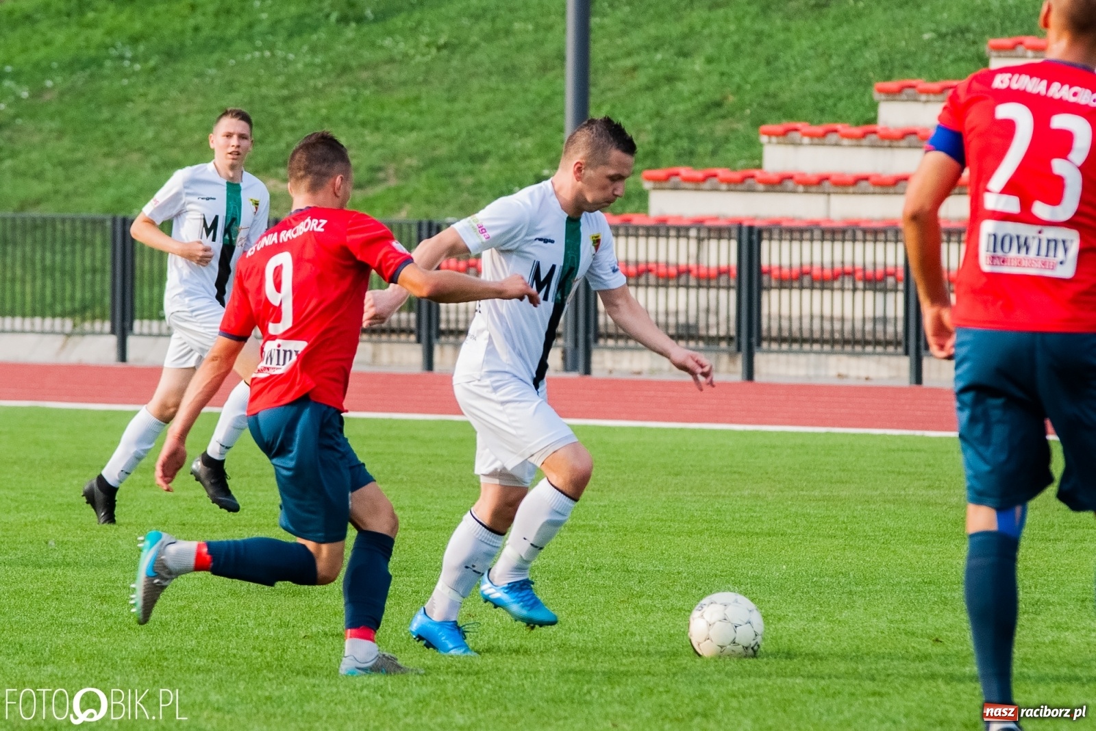 Zdjęcie w galerii na portalu naszraciborz.pl: Sytuacji bez liku, a gol tylko jeden. Kolejny remis raciborskiej Unii [FOTO] wiadomości z regionu