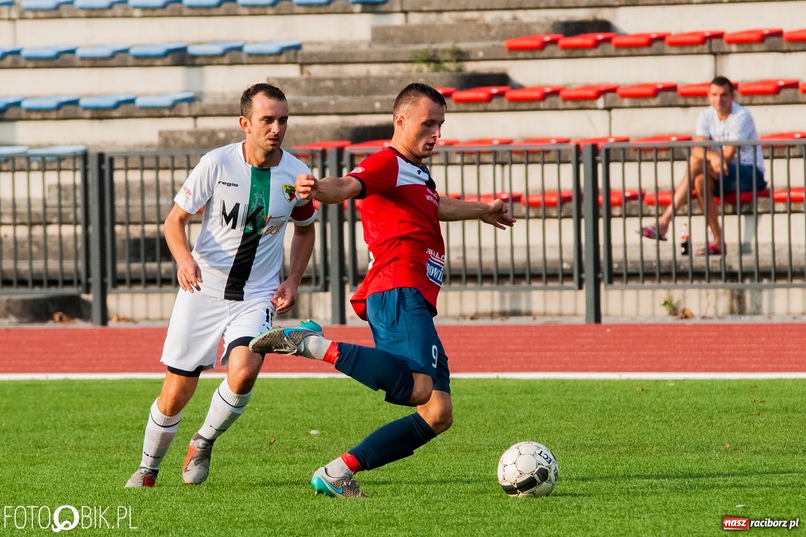 Zdjęcie w galerii na portalu naszraciborz.pl: Sytuacji bez liku, a gol tylko jeden. Kolejny remis raciborskiej Unii [FOTO] wiadomości z regionu