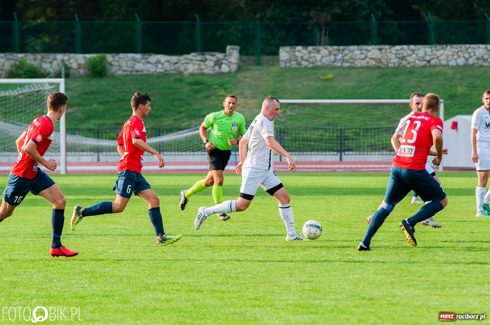 Zdjęcie w galerii na portalu naszraciborz.pl: Sytuacji bez liku, a gol tylko jeden. Kolejny remis raciborskiej Unii [FOTO] wiadomości z regionu