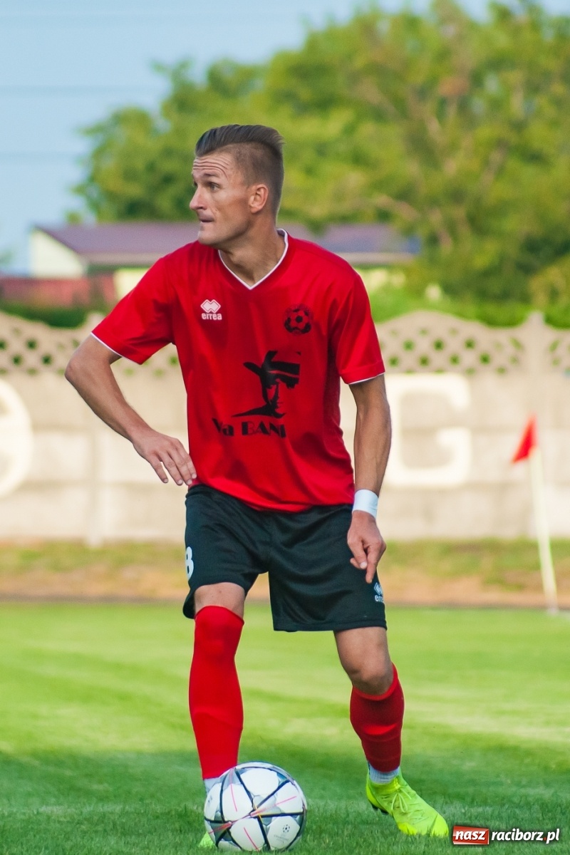 Zdjęcie w galerii na portalu naszraciborz.pl: Tworków umiłował remisy. Podział punktów z Gorzycami [FOTO i WIDEO] wiadomości z regionu