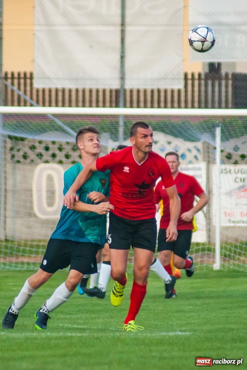 Zdjęcie w galerii na portalu naszraciborz.pl: Tworków umiłował remisy. Podział punktów z Gorzycami [FOTO i WIDEO] wiadomości z regionu