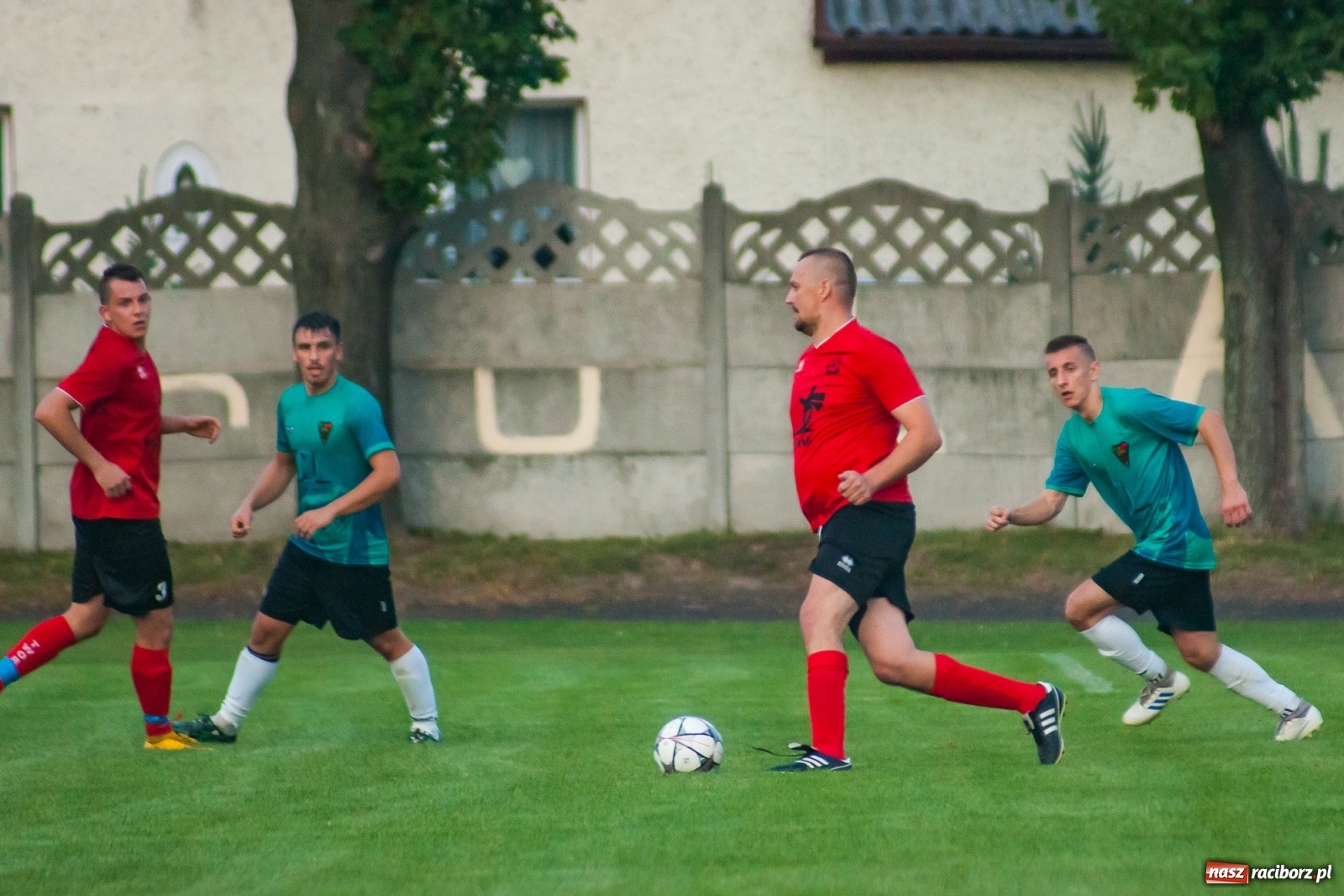Zdjęcie w galerii na portalu naszraciborz.pl: Tworków umiłował remisy. Podział punktów z Gorzycami [FOTO i WIDEO] wiadomości z regionu