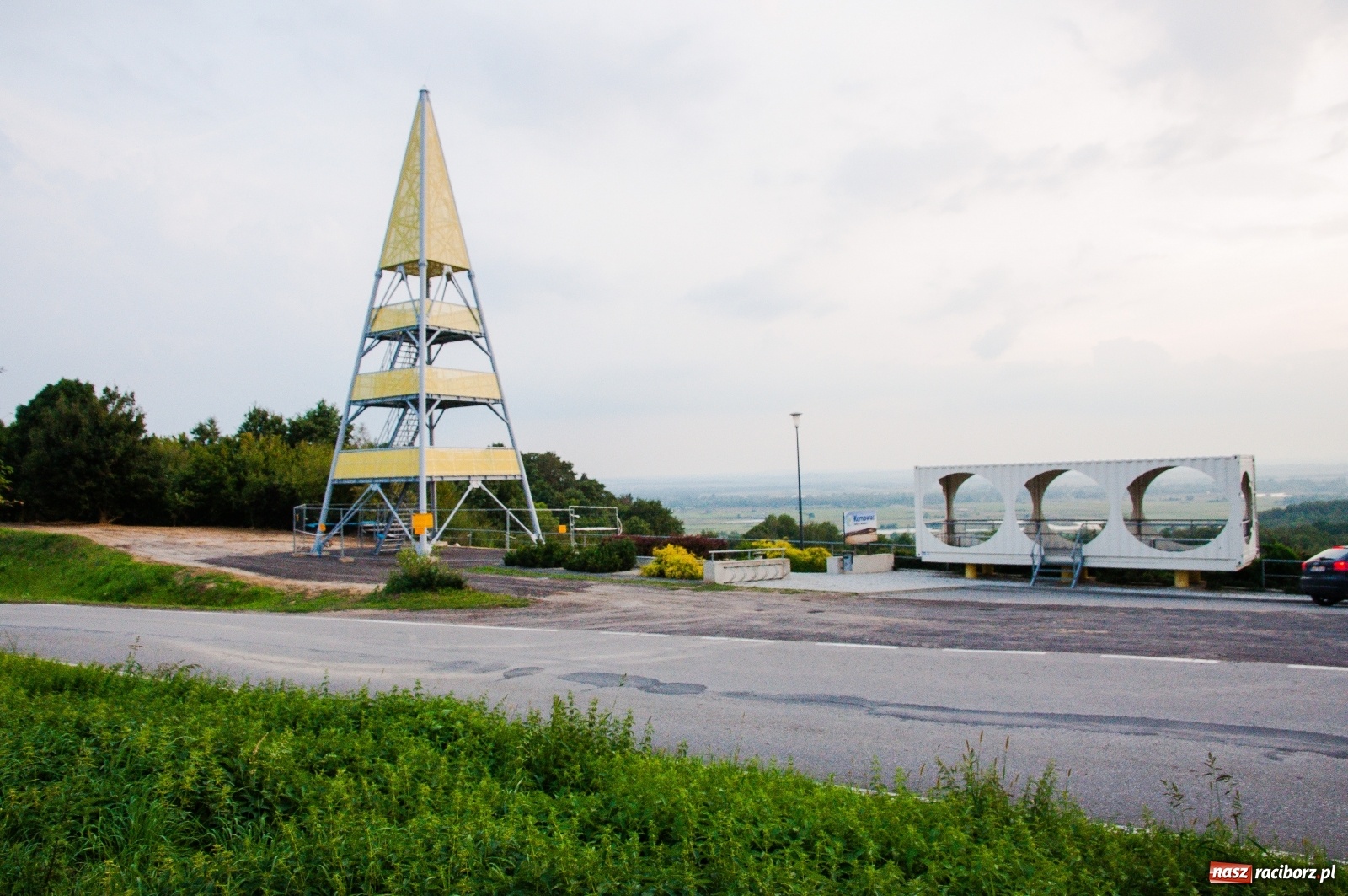 Zdjęcie w galerii na portalu naszraciborz.pl: Wieża widokowa w Pogrzebieniu już gotowa [FOTO]  wiadomości z regionu