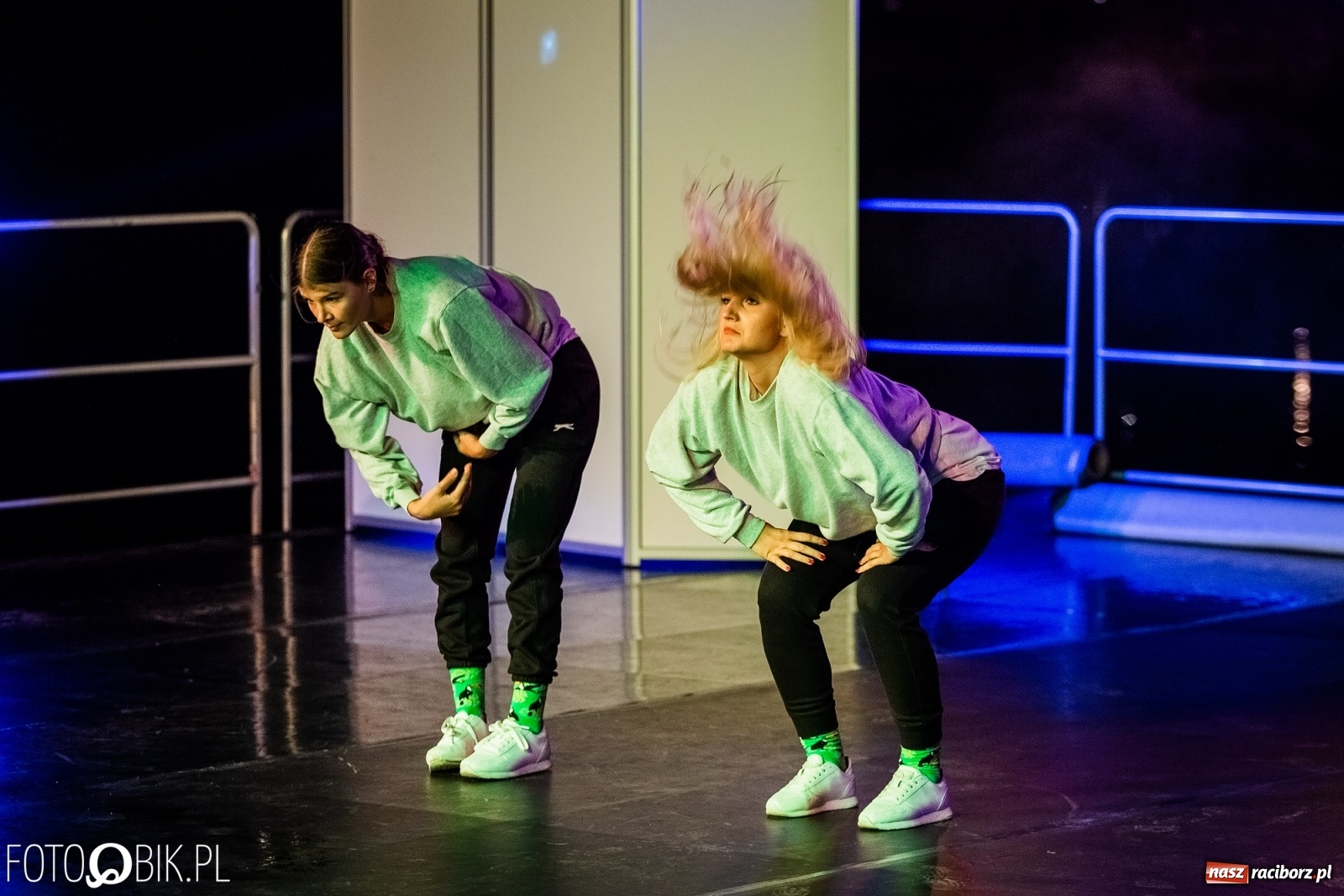 Zdjęcie w galerii na portalu naszraciborz.pl: Zaklęty łabędź zdobył Racibórz [FOTO]  wiadomości z regionu