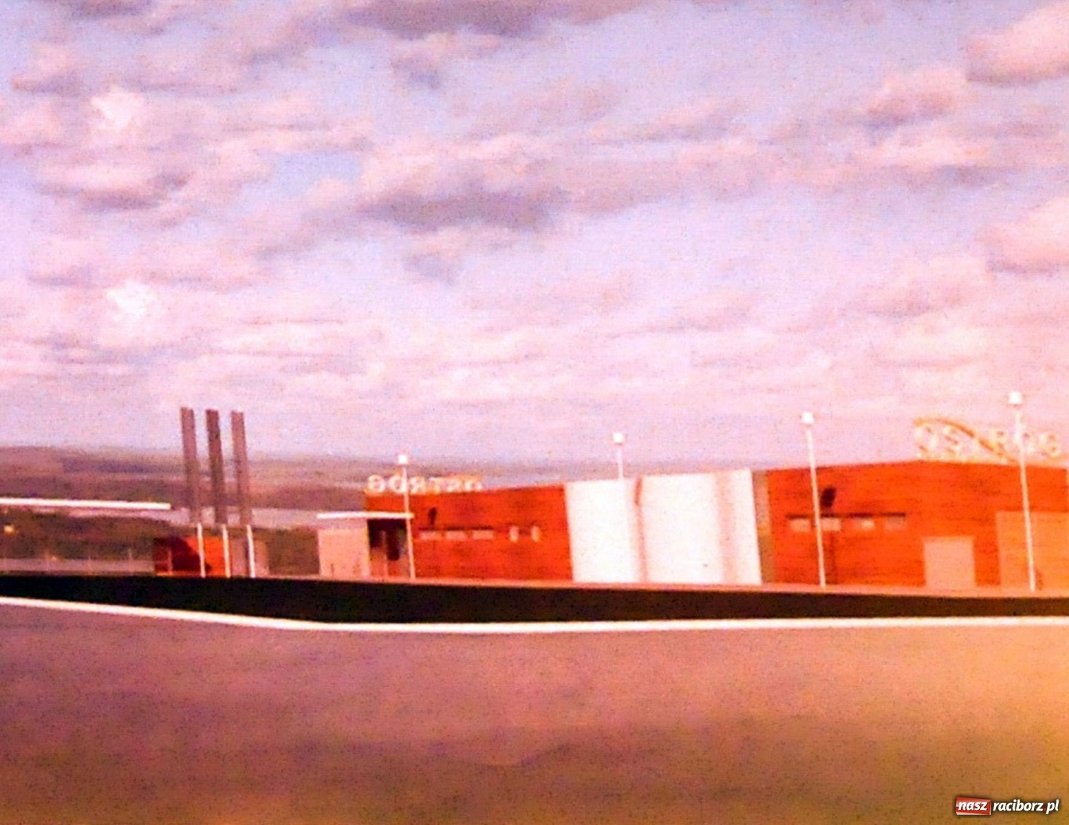 Zdjęcie w galerii na portalu naszraciborz.pl: Sen o Acapulco. Śmiałe wizje utopione w śmieciach i betonie [FOTO]  wiadomości z regionu