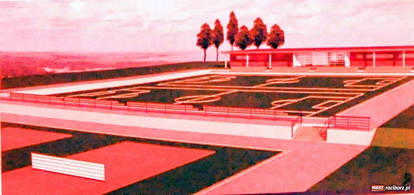 Zdjęcie w galerii na portalu naszraciborz.pl: Sen o Acapulco. Śmiałe wizje utopione w śmieciach i betonie [FOTO]  wiadomości z regionu