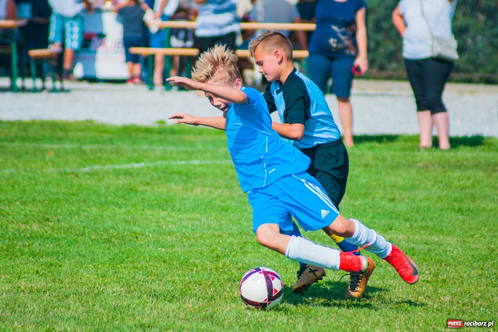 Zdjęcie w galerii na portalu naszraciborz.pl: Piłkarskie zmagania Kids Challenge 2019 w Zawadzie Książęcej [FOTO i WIDEO] wiadomości z regionu