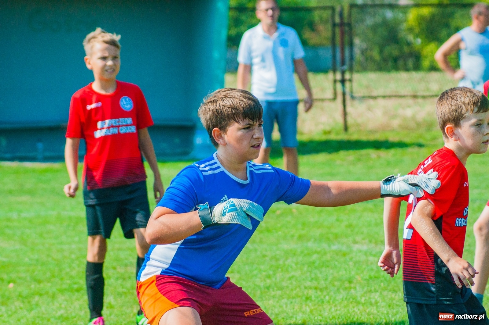 Zdjęcie w galerii na portalu naszraciborz.pl: Piłkarskie zmagania Kids Challenge 2019 w Zawadzie Książęcej [FOTO i WIDEO] wiadomości z regionu