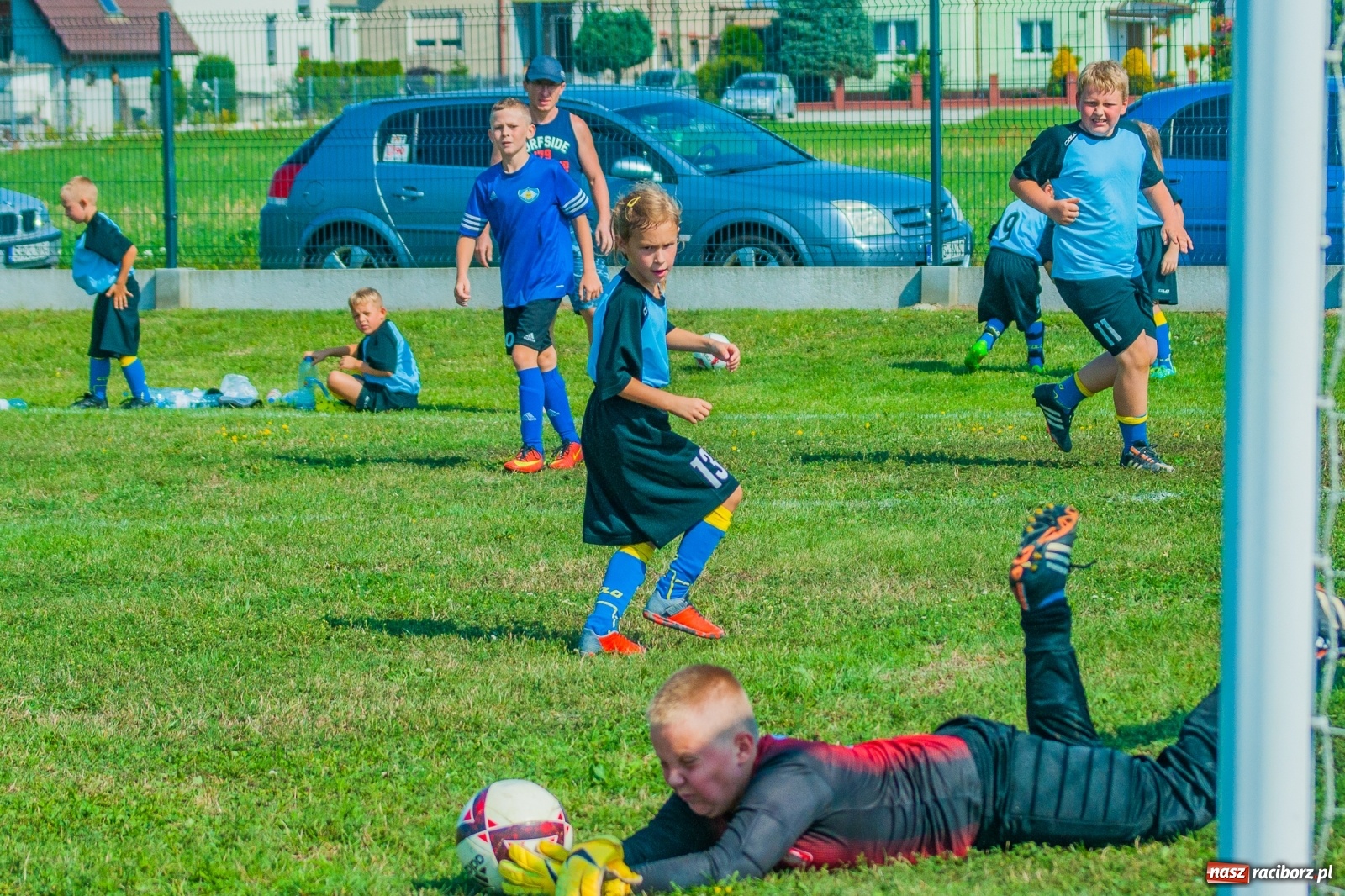 Zdjęcie w galerii na portalu naszraciborz.pl: Piłkarskie zmagania Kids Challenge 2019 w Zawadzie Książęcej [FOTO i WIDEO] wiadomości z regionu