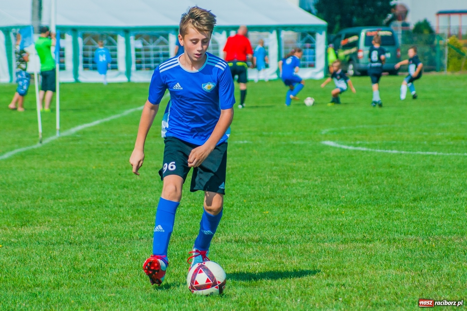 Zdjęcie w galerii na portalu naszraciborz.pl: Piłkarskie zmagania Kids Challenge 2019 w Zawadzie Książęcej [FOTO i WIDEO] wiadomości z regionu