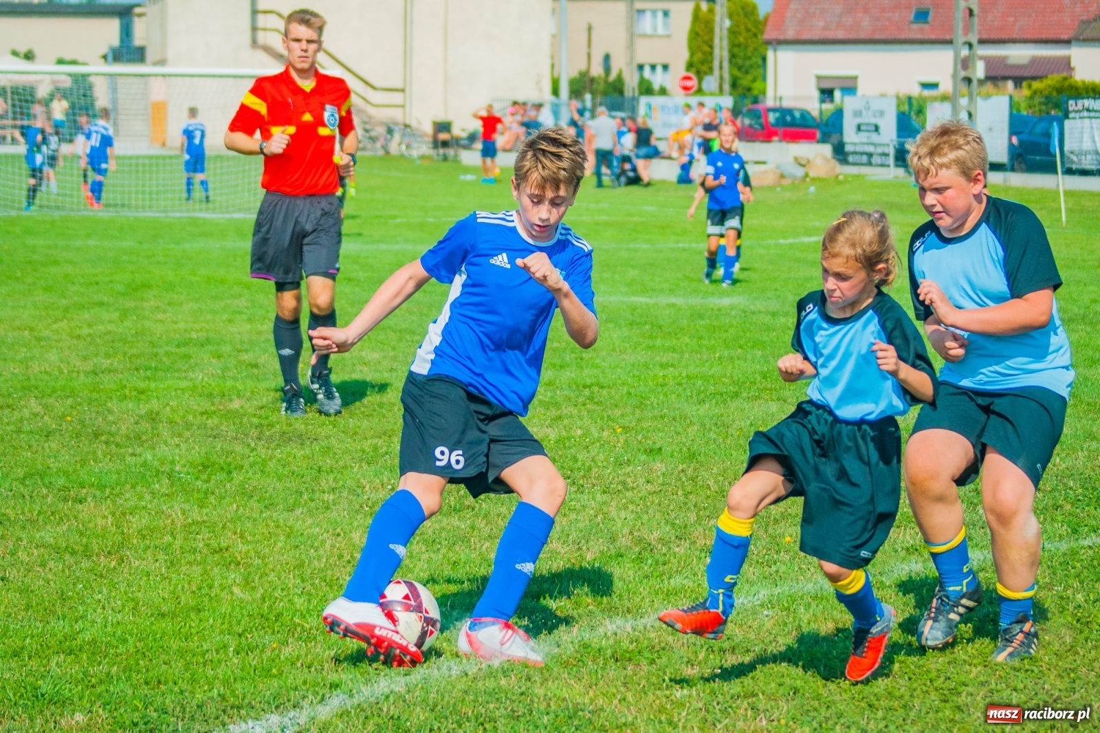 Zdjęcie w galerii na portalu naszraciborz.pl: Piłkarskie zmagania Kids Challenge 2019 w Zawadzie Książęcej [FOTO i WIDEO] wiadomości z regionu