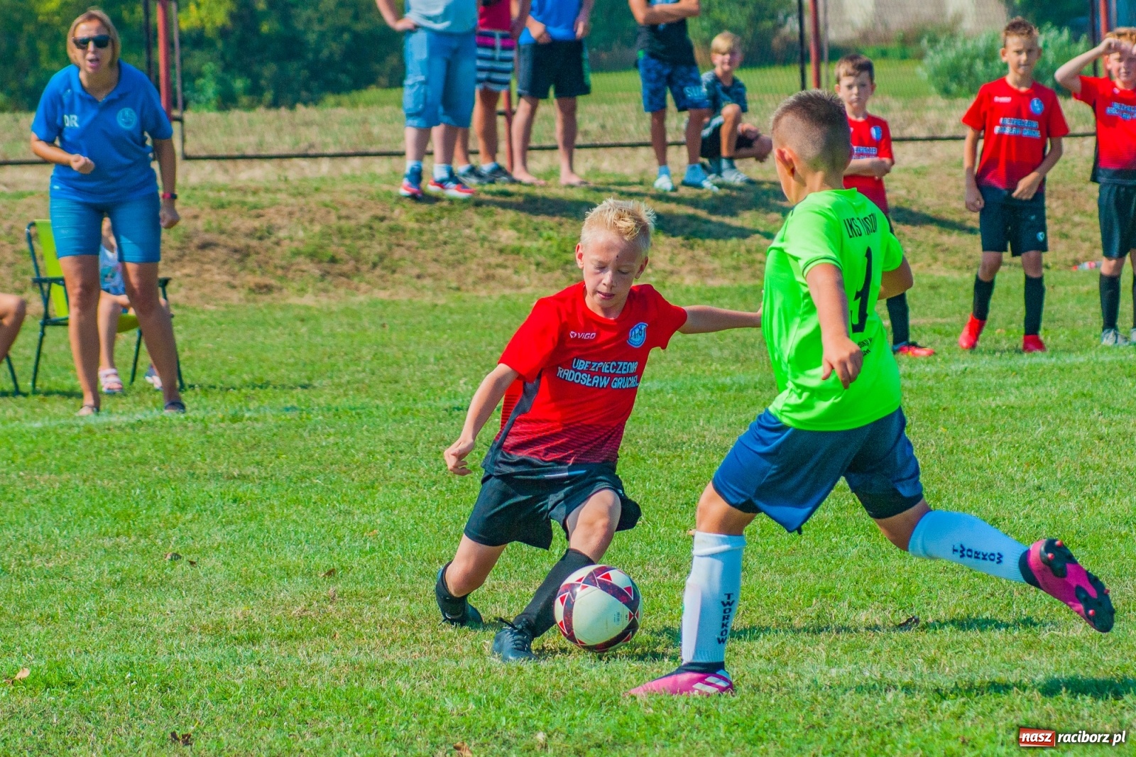 Zdjęcie w galerii na portalu naszraciborz.pl: Piłkarskie zmagania Kids Challenge 2019 w Zawadzie Książęcej [FOTO i WIDEO] wiadomości z regionu