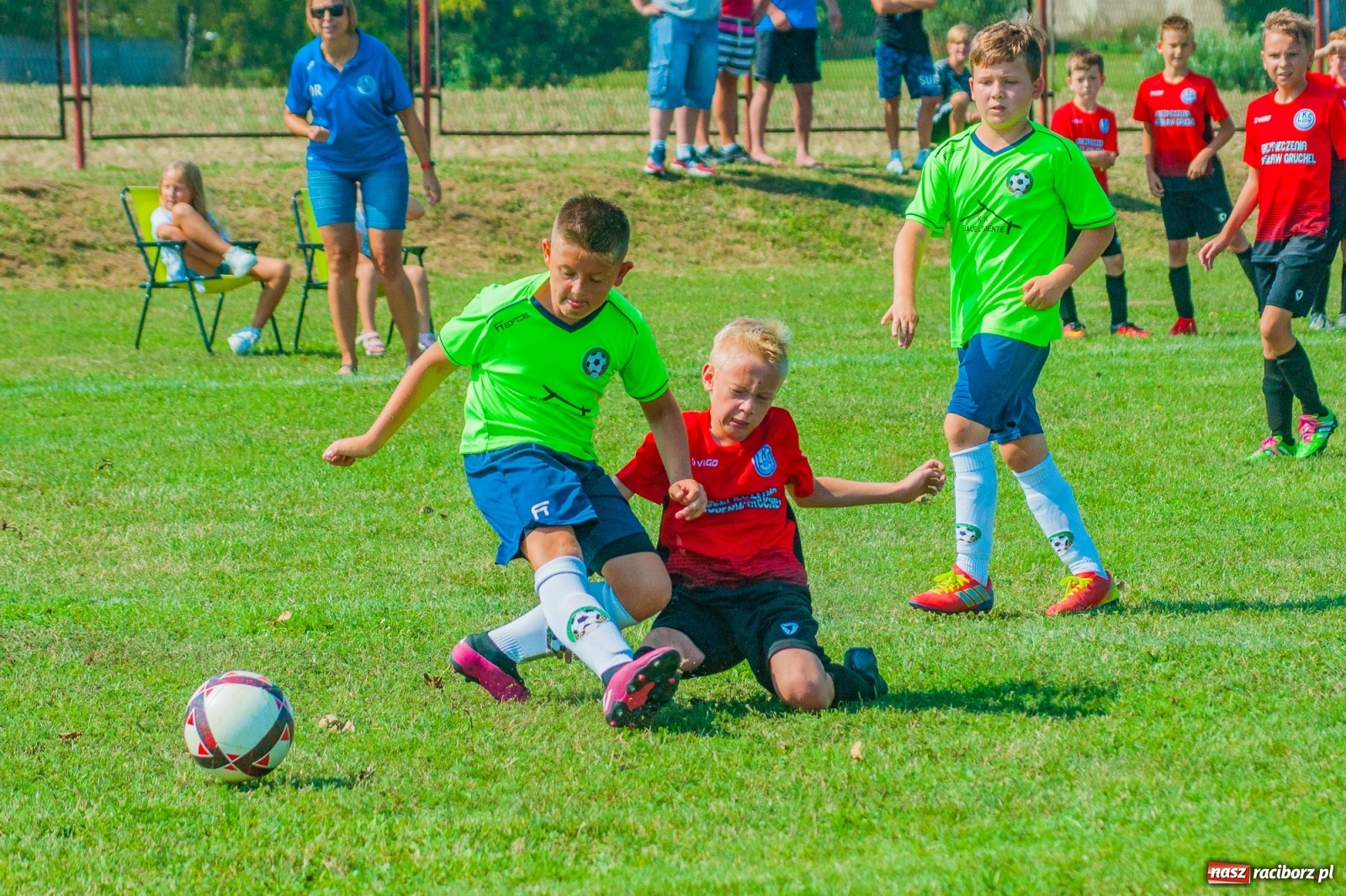 Zdjęcie w galerii na portalu naszraciborz.pl: Piłkarskie zmagania Kids Challenge 2019 w Zawadzie Książęcej [FOTO i WIDEO] wiadomości z regionu