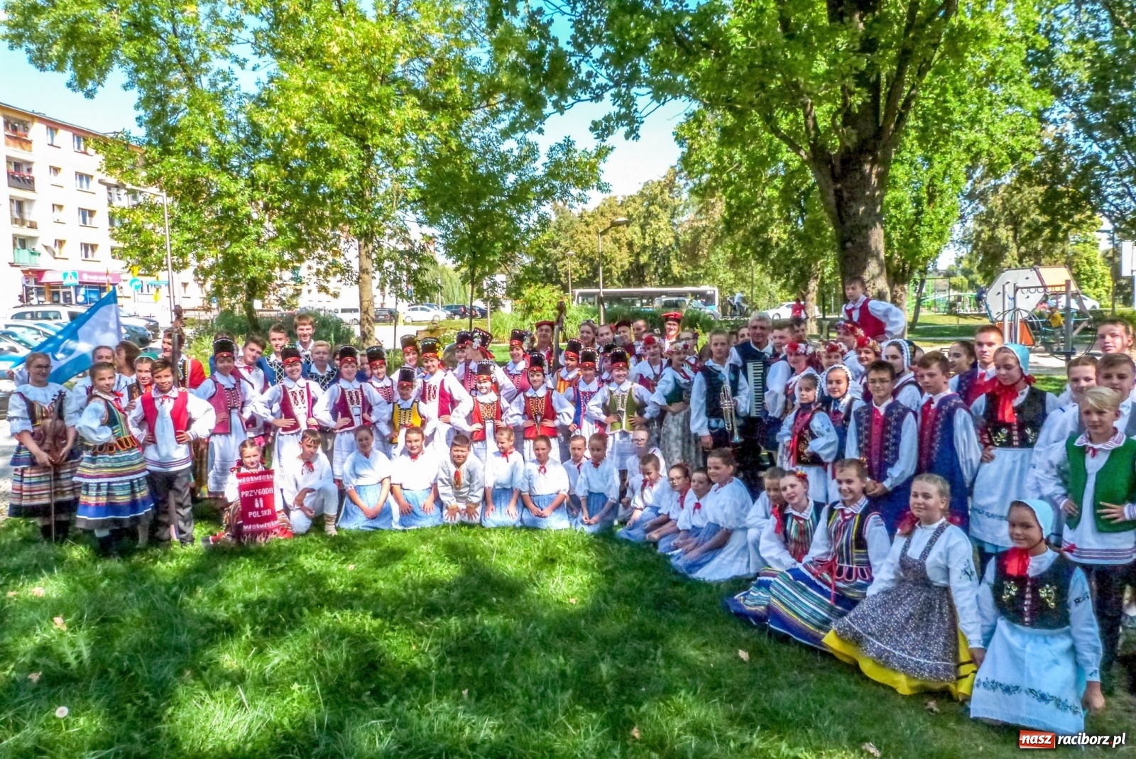 Zdjęcie w galerii na portalu naszraciborz.pl: Mazurskie figle. Strzecha laureatem!  wiadomości z regionu