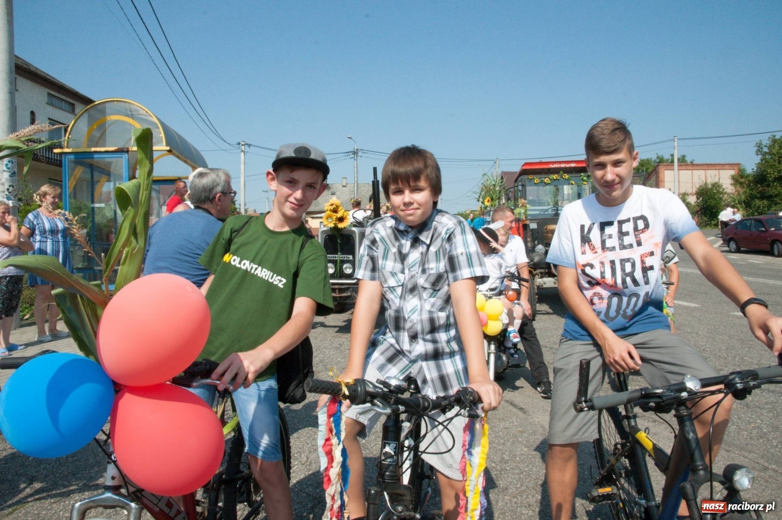 Zdjęcie w galerii na portalu naszraciborz.pl: Dożynki w Krowiarkach z Dionizosem i jego świtą [FOTO i WIDEO]  wiadomości z regionu