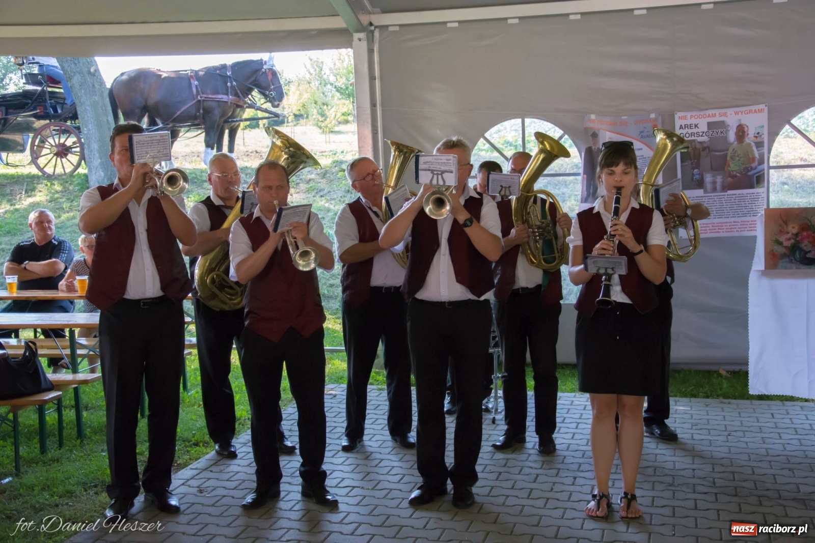 Zdjęcie w galerii na portalu naszraciborz.pl: Dożynki w Krowiarkach z Dionizosem i jego świtą [FOTO i WIDEO]  wiadomości z regionu