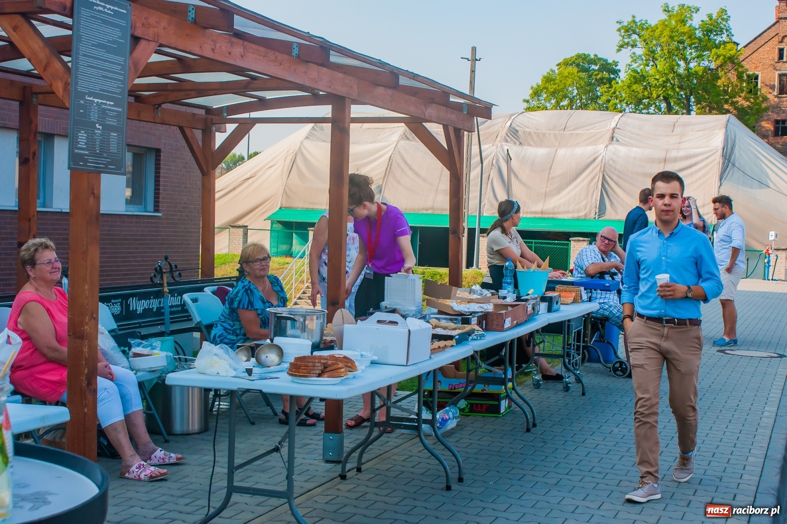 Zdjęcie w galerii na portalu naszraciborz.pl: Charytatywna rozgrzewka przed półmaratonem, czyli V Fitness dla Zdrowia [FOTO i WIDEO] wiadomości z regionu