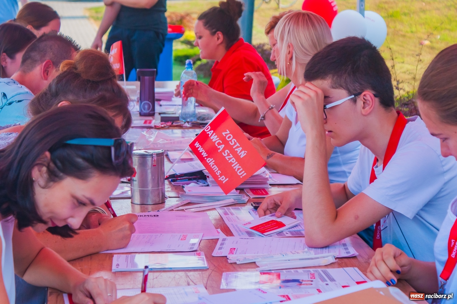 Zdjęcie w galerii na portalu naszraciborz.pl: Charytatywna rozgrzewka przed półmaratonem, czyli V Fitness dla Zdrowia [FOTO i WIDEO] wiadomości z regionu