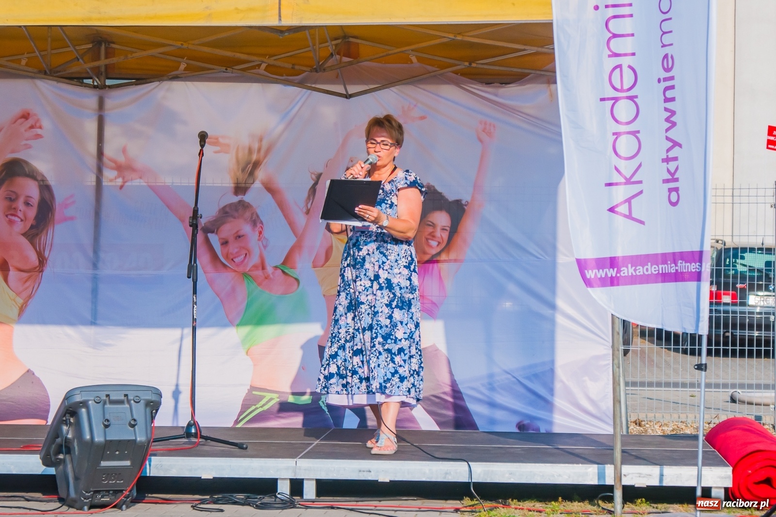 Zdjęcie w galerii na portalu naszraciborz.pl: Charytatywna rozgrzewka przed półmaratonem, czyli V Fitness dla Zdrowia [FOTO i WIDEO] wiadomości z regionu