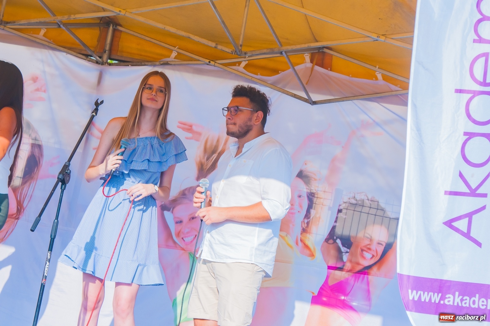 Zdjęcie w galerii na portalu naszraciborz.pl: Charytatywna rozgrzewka przed półmaratonem, czyli V Fitness dla Zdrowia [FOTO i WIDEO] wiadomości z regionu