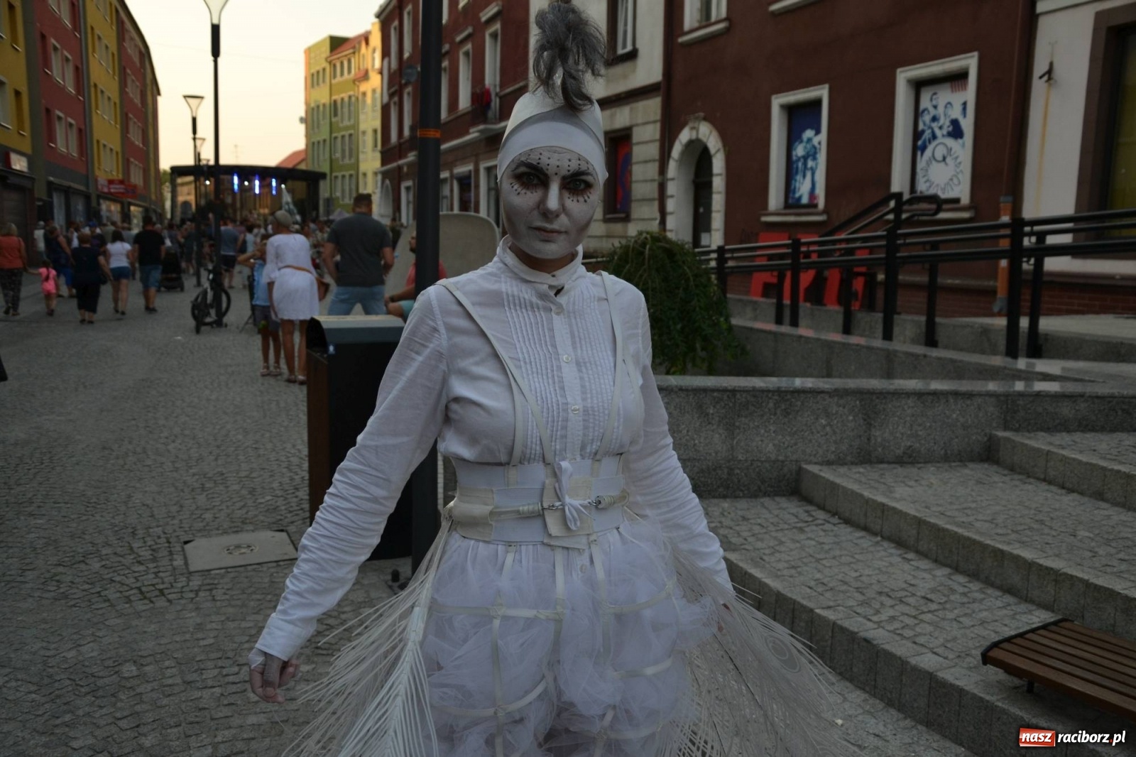 Zdjęcie w galerii na portalu naszraciborz.pl: The Light Parade na finał FRU 2019 [FOTO i WIDEO] wiadomości z regionu