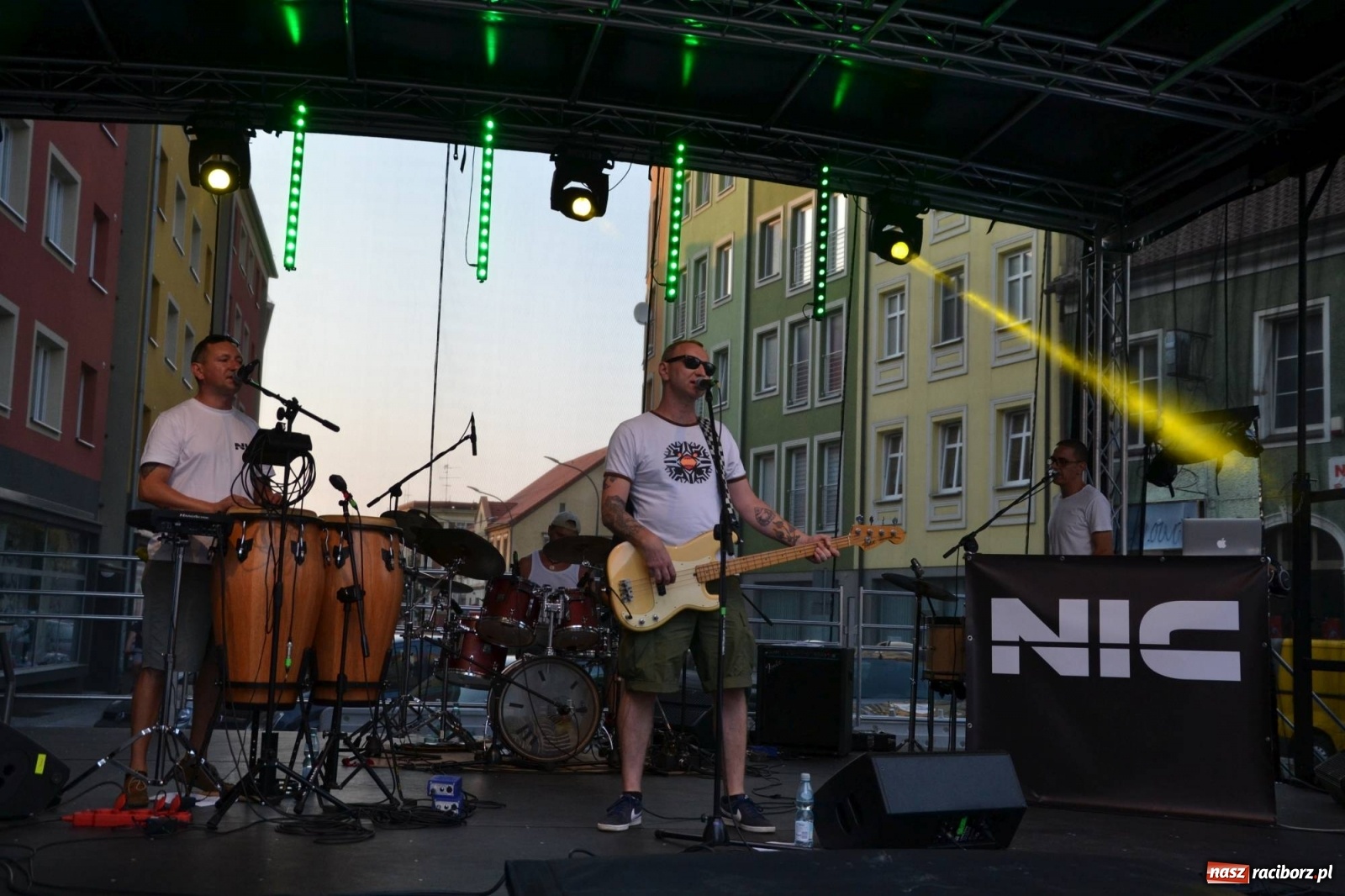 Zdjęcie w galerii na portalu naszraciborz.pl: The Light Parade na finał FRU 2019 [FOTO i WIDEO] wiadomości z regionu